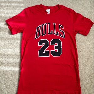 MICHAEL JORDAN CHICAGO BULLS TSHIRT